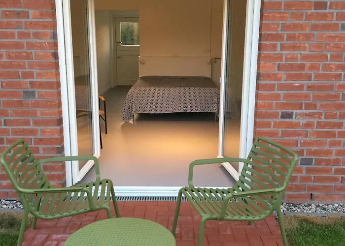 Nije Haven Bed & Breakfast 3*